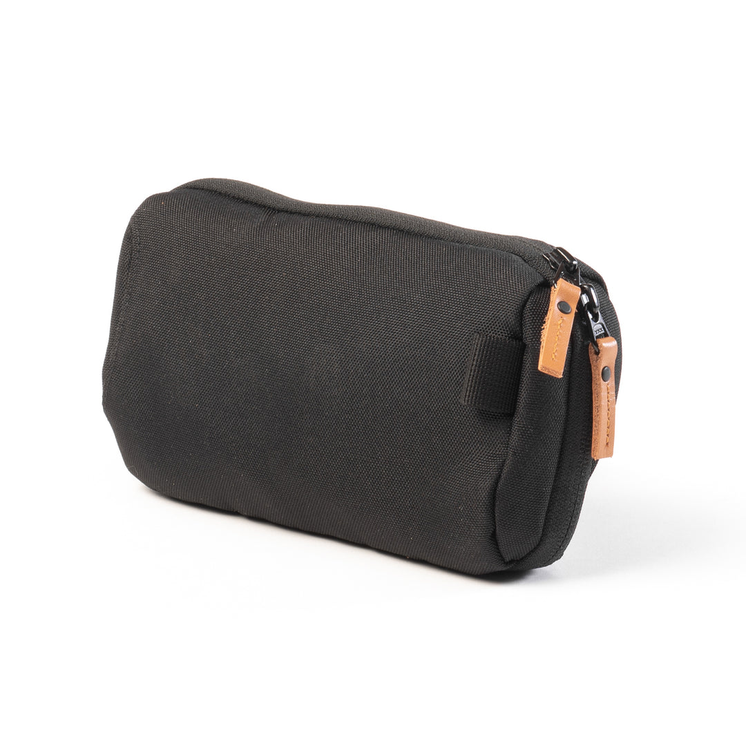 #color_black-w-natural-leather#size_small