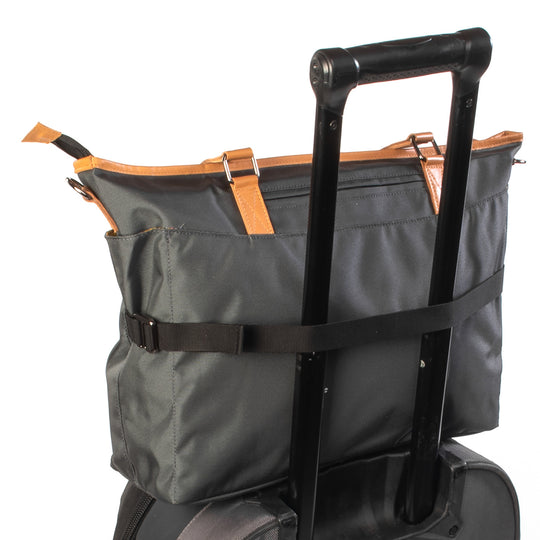 #color_grey-w-natural-leather